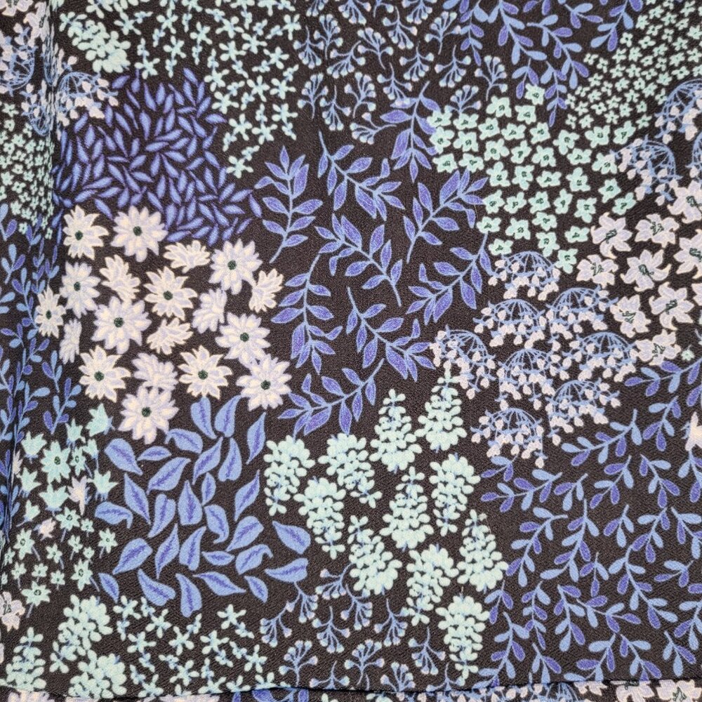 Isaac Mizrahi Live Woman's Skort Size Large Blue Floral - Picture 3 of 11